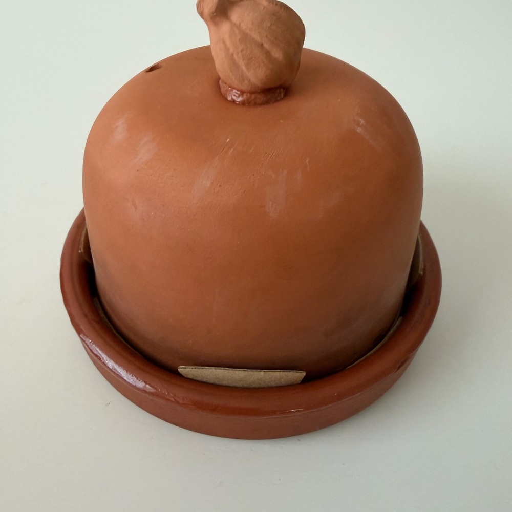 mark. Terracotta Dish
